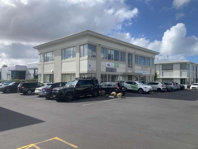 Unit i, 44-46 Constellation Drive Rosedale_1