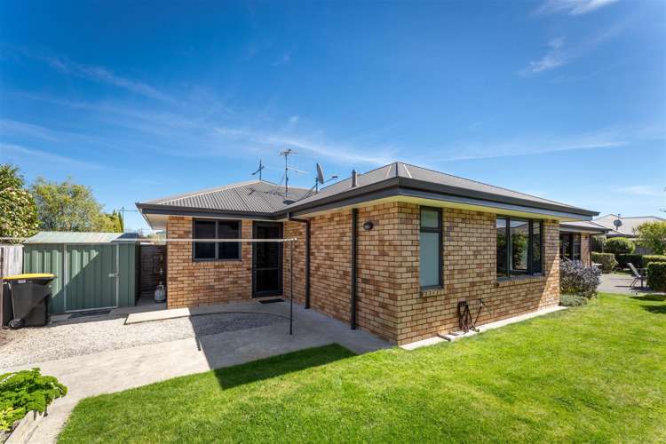 8 Cambelldon Crescent Stoke_5