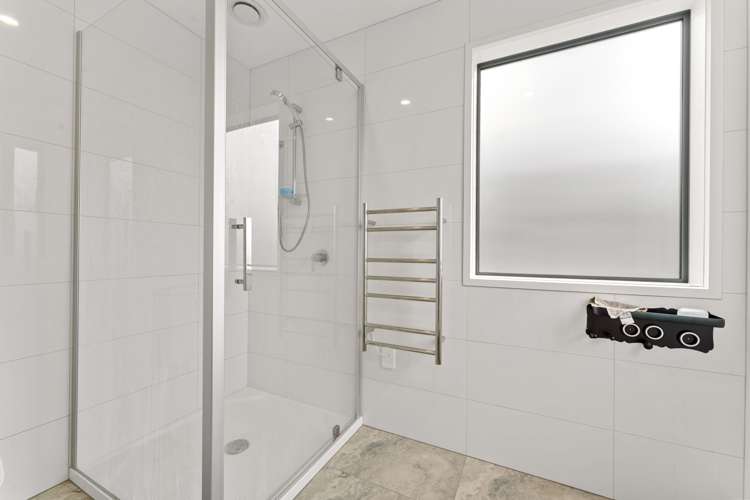 76 Hayfield Way Karaka_11