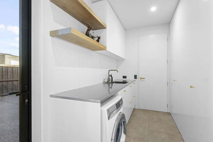 5 Hull Crescent Lincoln_22