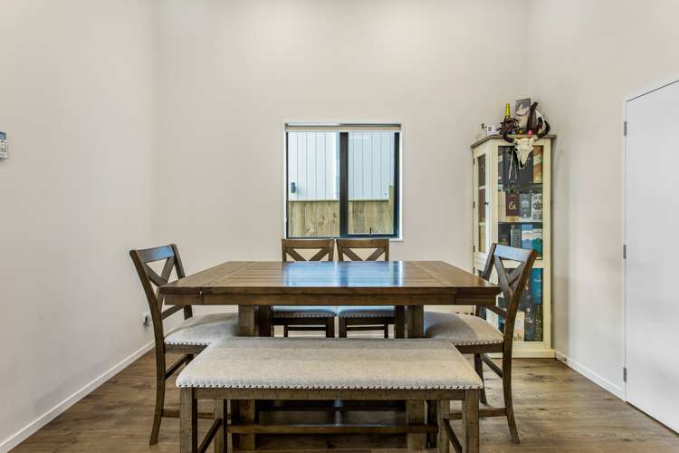 27 Hermitage Street Flat Bush_9