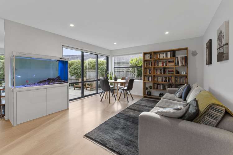 50 Resolution Drive Whitby_12