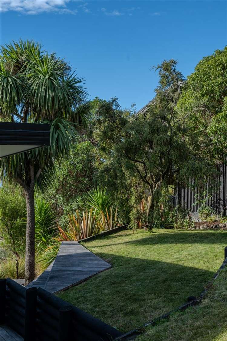 29 Soleares Avenue Mount Pleasant_42