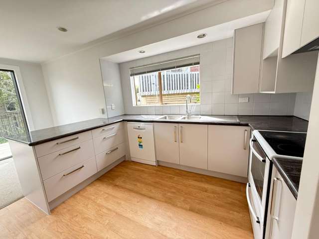 5b Himalaya Crescent Lynfield_2