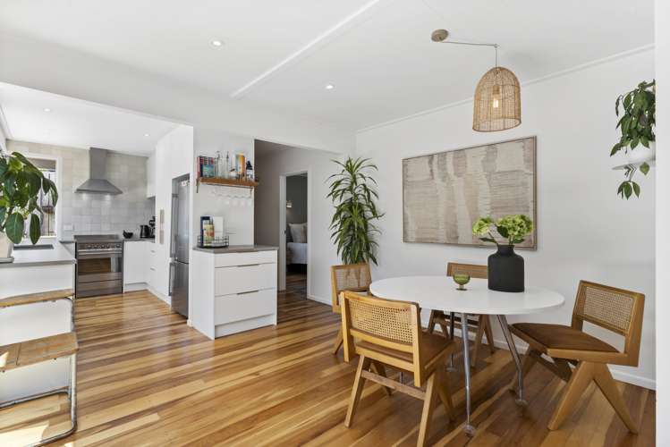 19 Howard Road Northcote_5