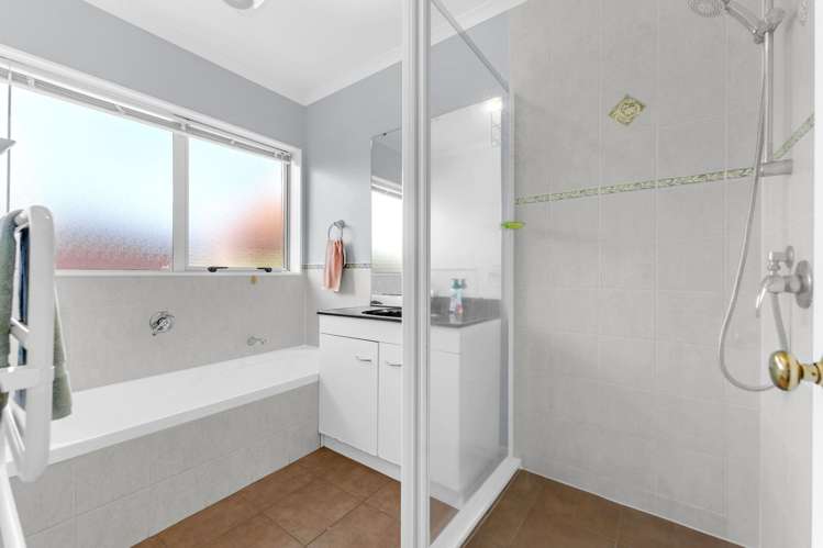 26 Eastland Road Flat Bush_12