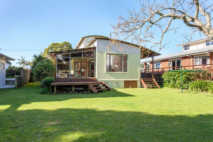 127 Patuwai Drive Whangamata_21