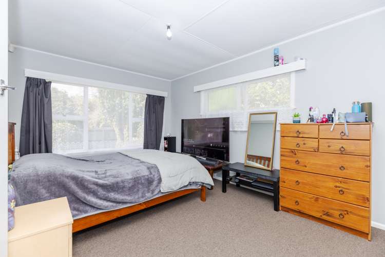 6 Liston Crescent Hillcrest_15