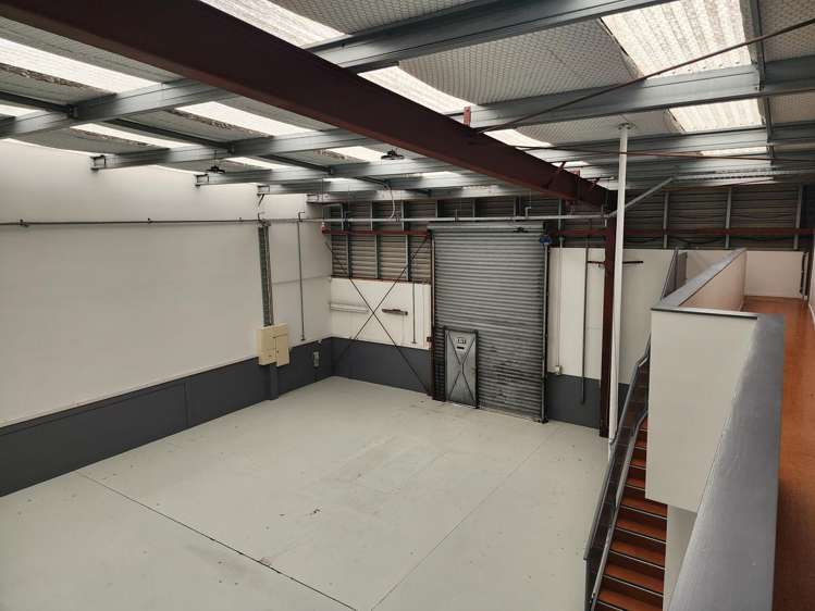 10 Titahi Bay Road Porirua_8