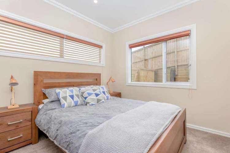 9 Dinning Road Riverhead_15