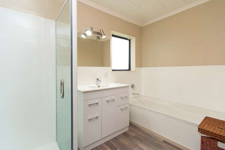 13 Valley Road Pukekohe_9