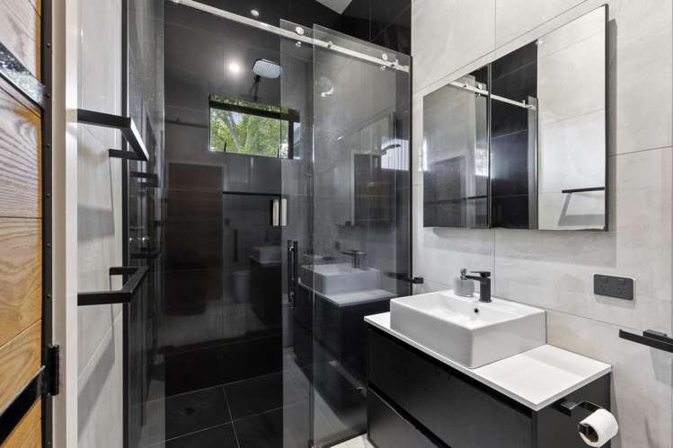 1/347 Racecourse Road Cambridge_15