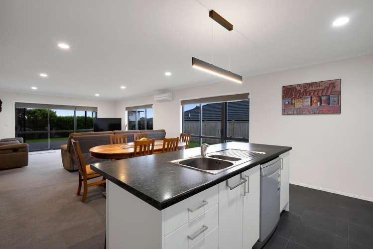 43c Camellia Avenue Bell Block_6