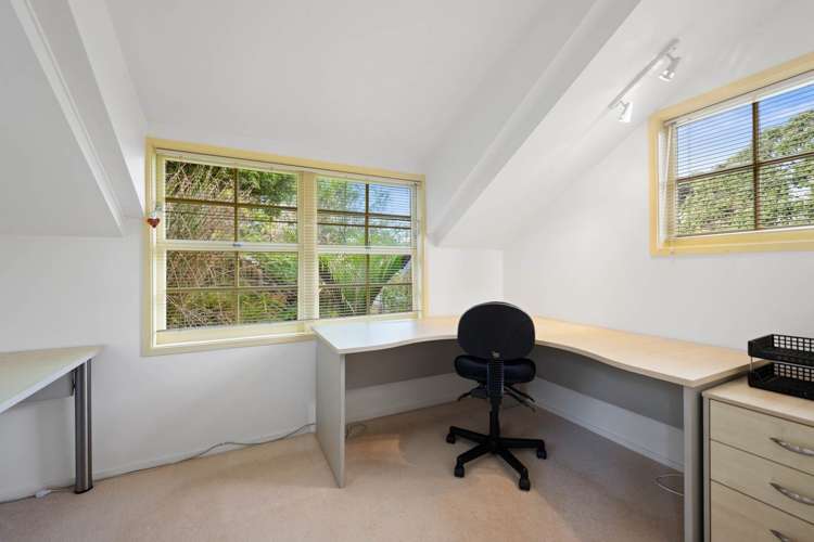 10 Seabreeze Road Narrow Neck_18