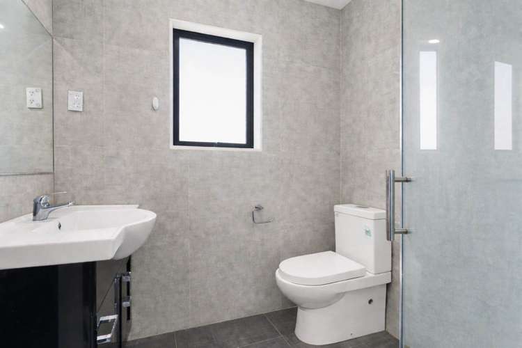 5D Clendon Place Manurewa_8