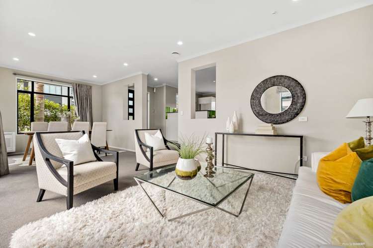 61 Coachman Drive Flat Bush_5