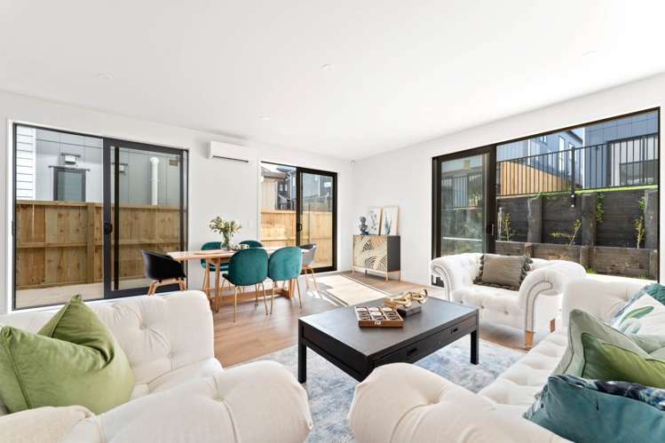 21 Bronzewater Drive Silverdale_1