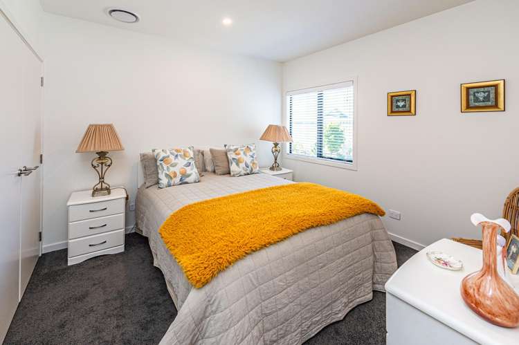 4 Simon Street Tawhero_16