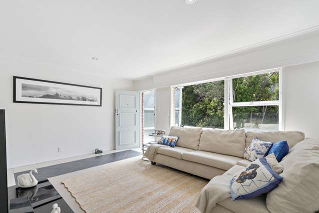 2/6 Kororo Street Northcote_4