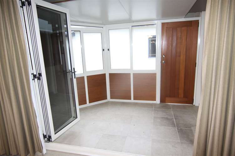 29 Kiwi Drive Highfield_12