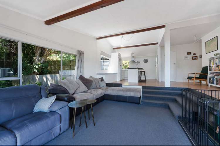 10 Telstar Place Beach Haven_9