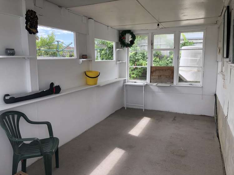 15 Craig Road Maraetai_13