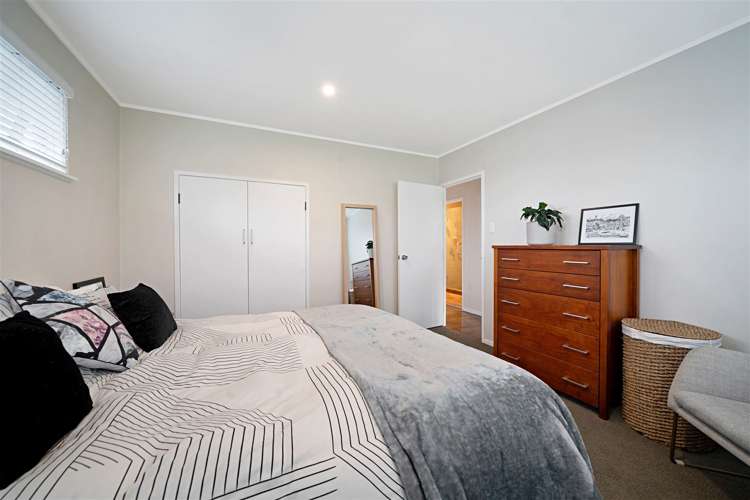 24 Nandana Drive Glen Eden_8