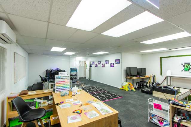 1B/34 Barrys Point Road Takapuna_1