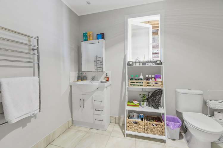 42 Tiraumea Drive Pakuranga_10