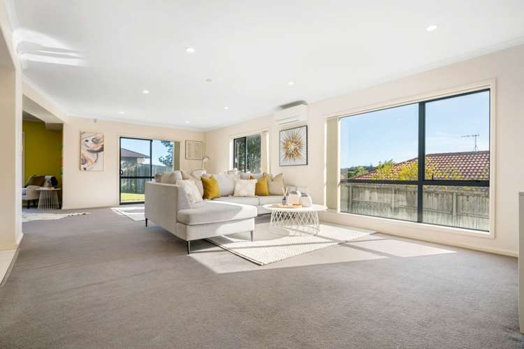 15 George Deane Place Greenhithe_8