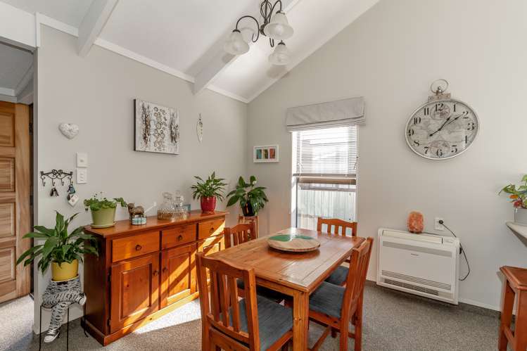 4/35 Georges Drive_5