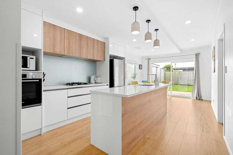 1/7 Tudor Crescent Chedworth_8