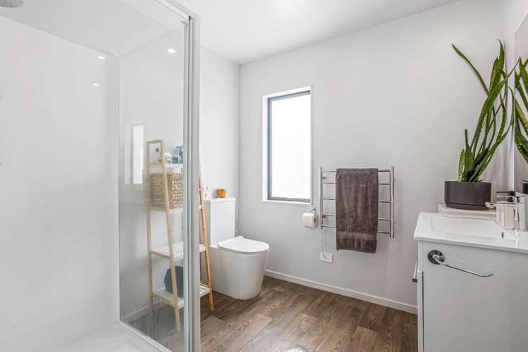 6 Jean Alma Lane Wattle Downs_9