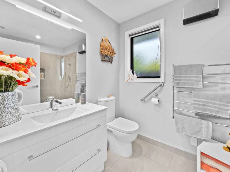 129 Middle Road Allenton_14