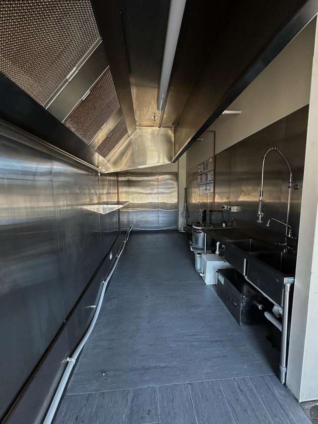 G02/1 Buscomb Avenue Henderson_4