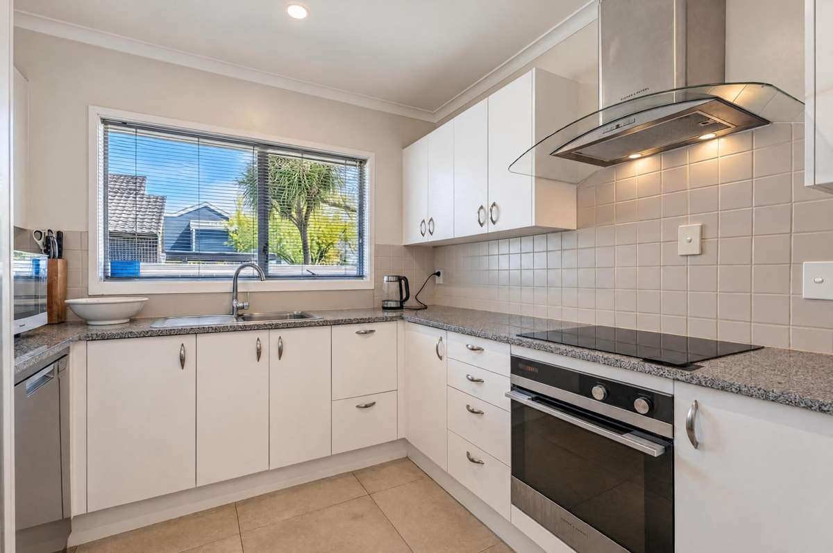 1 and 2, 119 Grand Drive_3