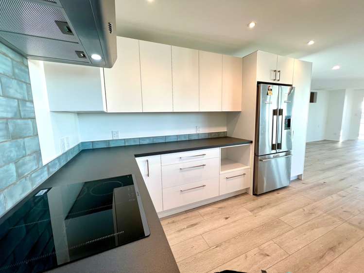9b Earles Place Raglan_16