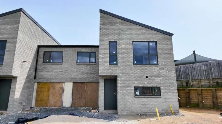 39-44 Briannarose Drive Fitzroy_6