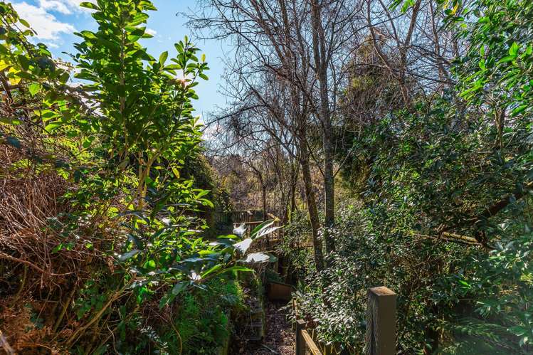 44 Tremaine Avenue Two Mile Bay_24