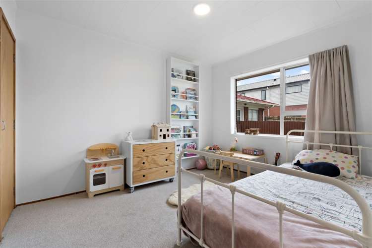 2 Border Road Henderson_10