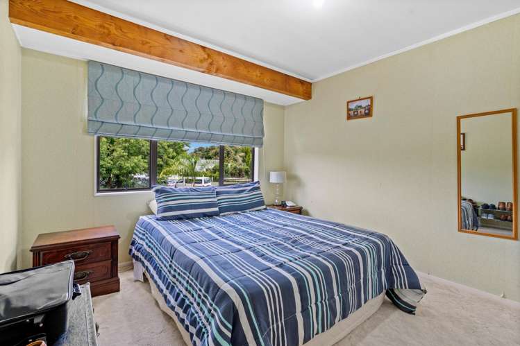 102 Fairway Drive Te Kamo_6