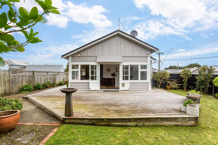 191 Coutts Street Rongotai_19