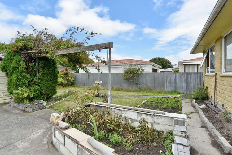 40 Frensham Crescent Woolston_14