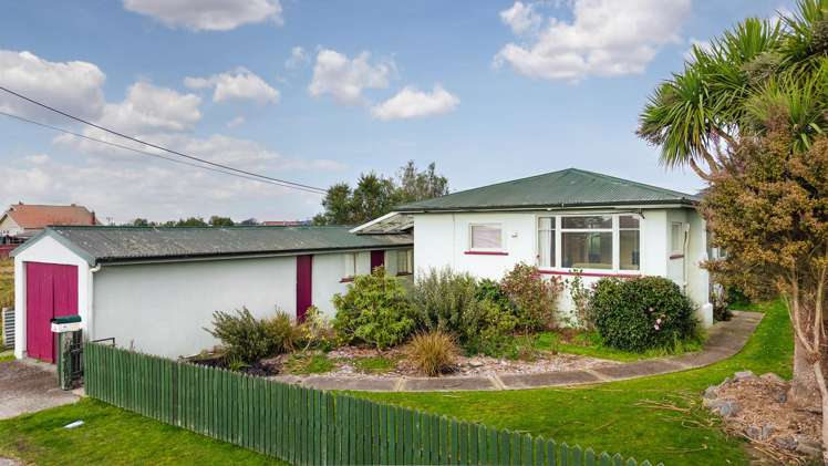 11 Maude Street Waimate_16