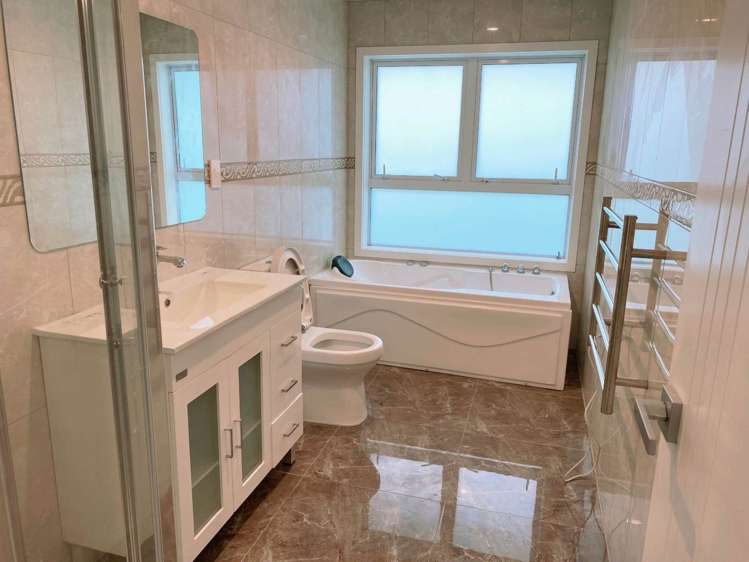 302a Hillsborough Road Hillsborough_10