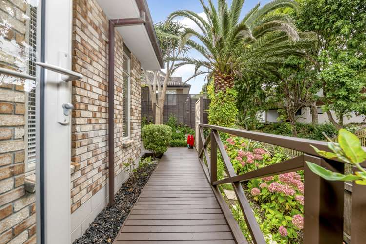 3a Seymour Road Mellons Bay_12