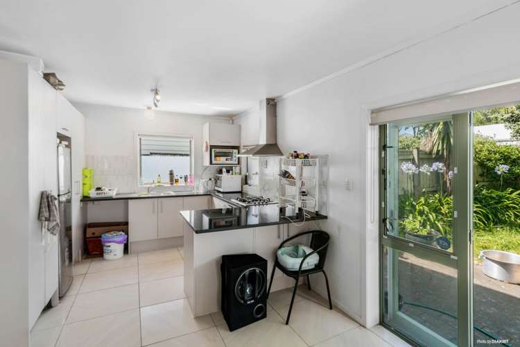 1/21 Grove Road Sandringham_4