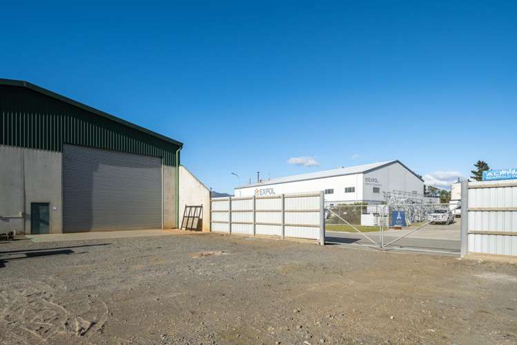 7-11 Woodmor Road Witherlea_31