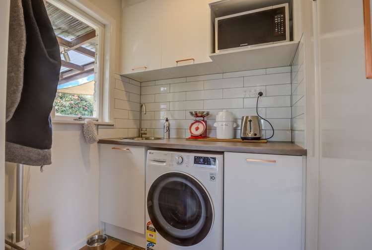 17 Macmurdo Avenue Glenview_13