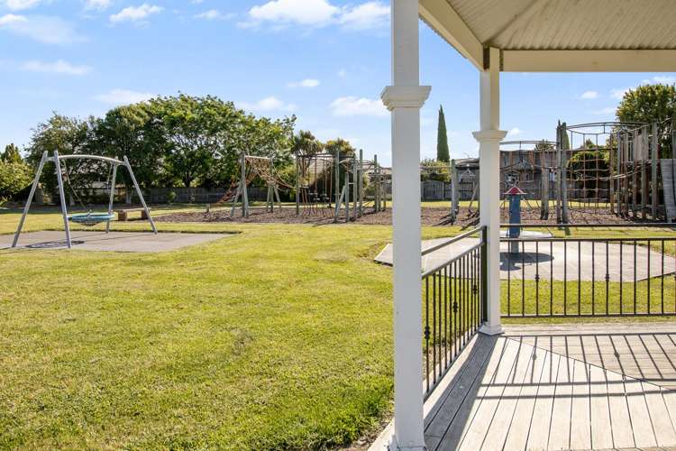 3 Avening Close Blenheim Central_28